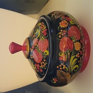 Khokhloma Russian HP Covered Bowl